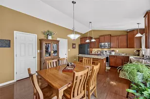 1516 Wainscott Dr, O'Fallon, MO 63366 - Photo 11