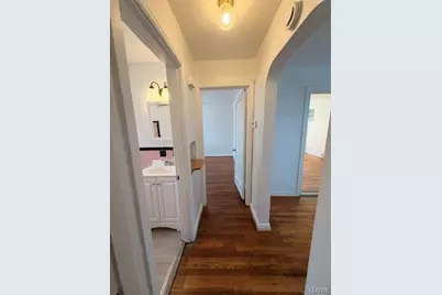 8309 Orchard Avenue, University City, MO 63132 - Photo 25