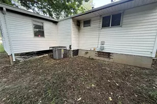 10629 Glen Garry Rd, Glasgow Village, MO 63137 - Photo 3