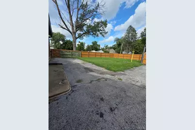 8000 Plymouth Court, Berkeley, MO 63134 - Photo 21