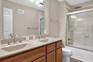 14980 Claymont Estates Dr, Chesterfield, MO 63017 - Photo 29
