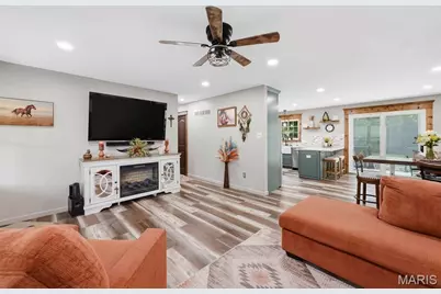 1392 N Henke Road, Lake Saint Louis, MO 63367 - Photo 11