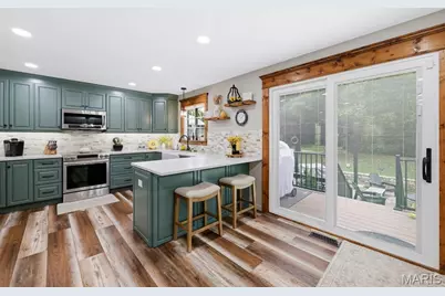 1392 N Henke Road, Lake Saint Louis, MO 63367 - Photo 19