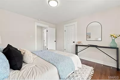 7269 Zephyr Place, Saint Louis, MO 63143 - Photo 17