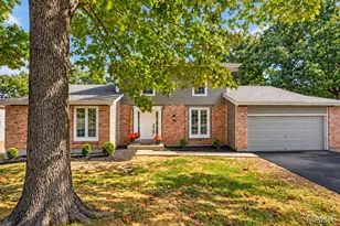 1674 Old Baxter Rd, Chesterfield, MO 63017 - Photo 1