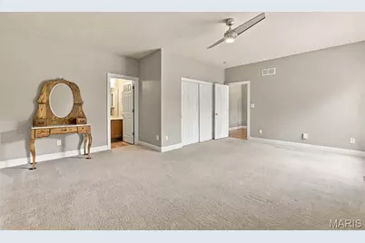 1000 Gardenbridge Place, Saint Charles, MO 63303 - Photo 17