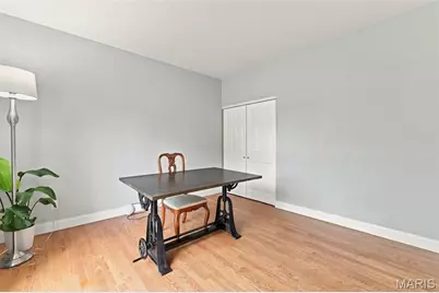 1000 Gardenbridge Place, Saint Charles, MO 63303 - Photo 5