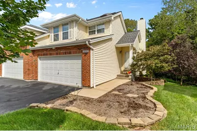 13027 King Arthur Spur, Saint Louis, MO 63146 - Photo 3