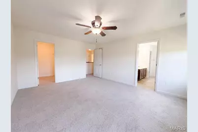 5128 Suson Ridge Drive, Saint Louis, MO 63128 - Photo 9