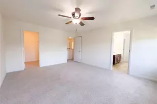 5128 Suson Ridge Dr, Saint Louis, MO 63128 - Photo 9