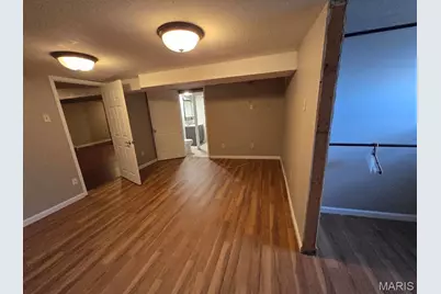 2536 Pershall Road, Saint Louis, MO 63136 - Photo 13