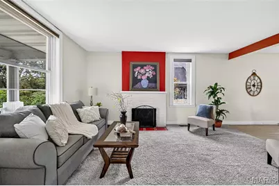 7303 Lindbergh Drive, Saint Louis, MO 63117 - Photo 9