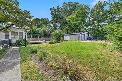 7303 Lindbergh Drive, Saint Louis, MO 63117 - Photo 29