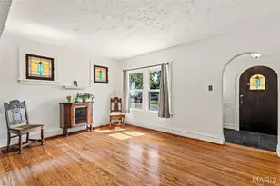 5527 Ulena Ave, Saint Louis, MO 63116 - Photo 5