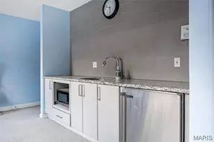 4570 Laclede Ave, Saint Louis, MO 63108 - Photo 39