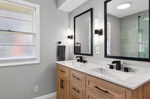 2023 Westbrook Ln, Overland, MO 63114 - Photo 21