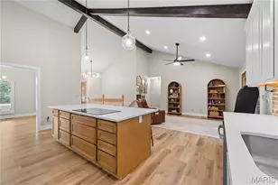 555 Kensington Pl, Festus, MO 63028 - Photo 9