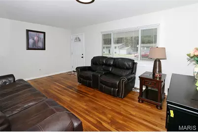 6 Marveline Drive, Saint Charles, MO 63304 - Photo 3