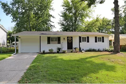 6 Marveline Drive, Saint Charles, MO 63304 - Photo 1