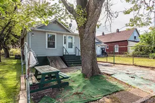 951 Switzer Ave, Saint Louis, MO 63147 - Photo 45