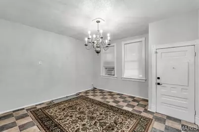 4316 Gertrude Avenue, Saint Louis, MO 63116 - Photo 5