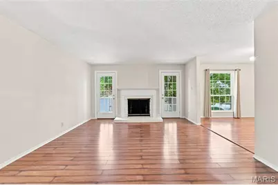 1521 Hedgeford Drive #16, Chesterfield, MO 63017 - Photo 5