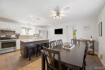 5326 Odell Street, Saint Louis, MO 63139 - Photo 5