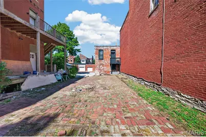 2023 Sidney Street, Saint Louis, MO 63104 - Photo 33