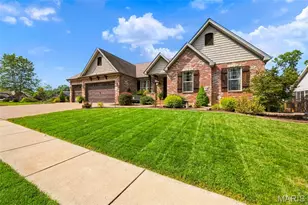 423 Cottage Grove Dr, Wentzville, MO 63385 - Photo 5