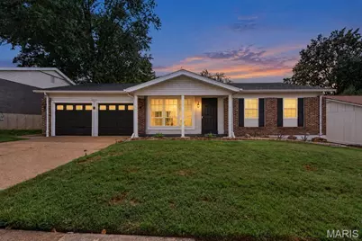 2414 Crestline Drive, Saint Louis, MO 63129 - Photo 1