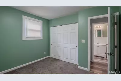 2427 Leslie Avenue, Overland, MO 63114 - Photo 25