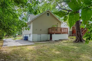 2427 Leslie Ave, Overland, MO 63114 - Photo 13