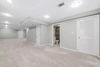 223 Chestnut Hill Drive, O'Fallon, MO 63368 - Photo 57