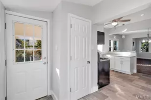 5238 Schollmeyer Ave, Saint Louis, MO 63109 - Photo 11