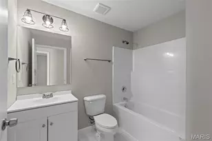 309 E Arlee Ave, Saint Louis, MO 63125 - Photo 13