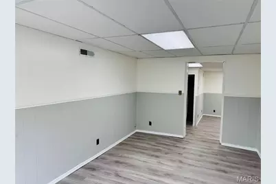 300 Grand Avenue, Hannibal, MO 63401 - Photo 17