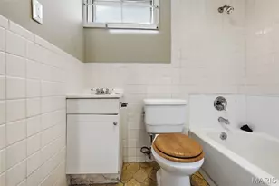 11723 Criterion Ave, Saint Louis, MO 63138 - Photo 21