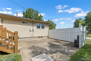 3305 Highgate Ln, Saint Charles, MO 63301 - Photo 23