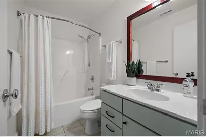 4246 Olive Street, Saint Louis, MO 63108 - Photo 25