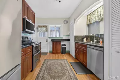 1071 Midland Boulevard, Saint Louis, MO 63130 - Photo 9