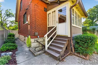 1071 Midland Boulevard, Saint Louis, MO 63130 - Photo 23