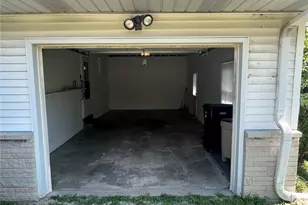 5896 Hawkins-Fuchs Rd, Saint Louis, MO 63129 - Photo 13