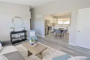63 Patricia Pl, Fenton, MO 63026 - Photo 3