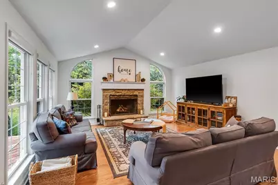 14 Long Meadows Lane, Town and Country, MO 63131 - Photo 21