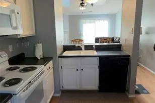 905 Sugar Lake Ct, Saint Peters, MO 63376 - Photo 7