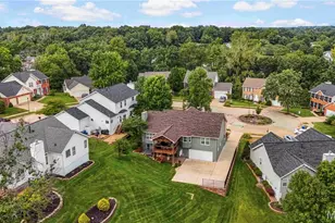 516 Oak Leaf Manor Ct, Ballwin, MO 63021 - Photo 39