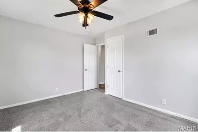 11105 Pine Forest Drive, Saint Louis, MO 63126 - Photo 17