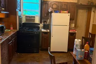 3645 Dunnica Ave, Saint Louis, MO 63116 - Photo 3