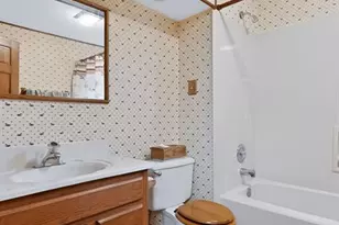 12 Meadow Crest Ct, Saint Charles, MO 63303 - Photo 39