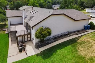 12 Meadow Crest Ct, Saint Charles, MO 63303 - Photo 49